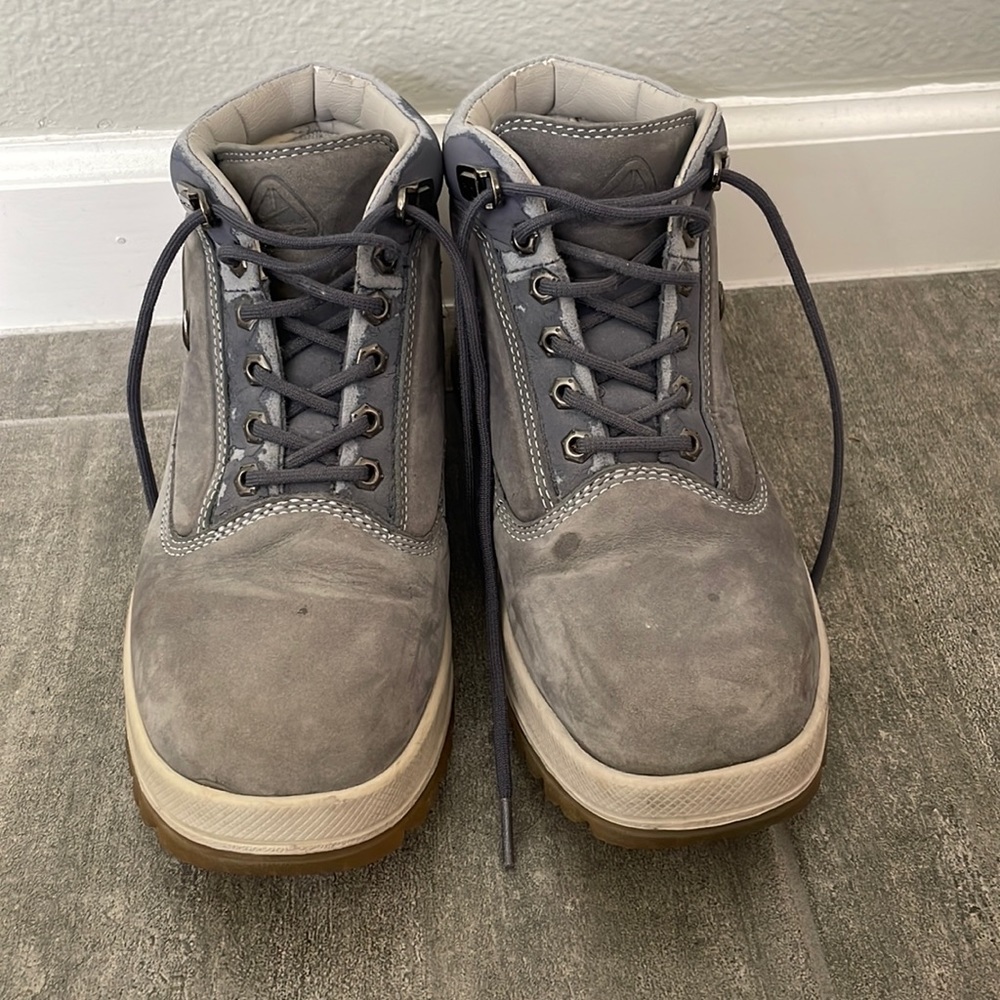Blue Nike Hiking Boots